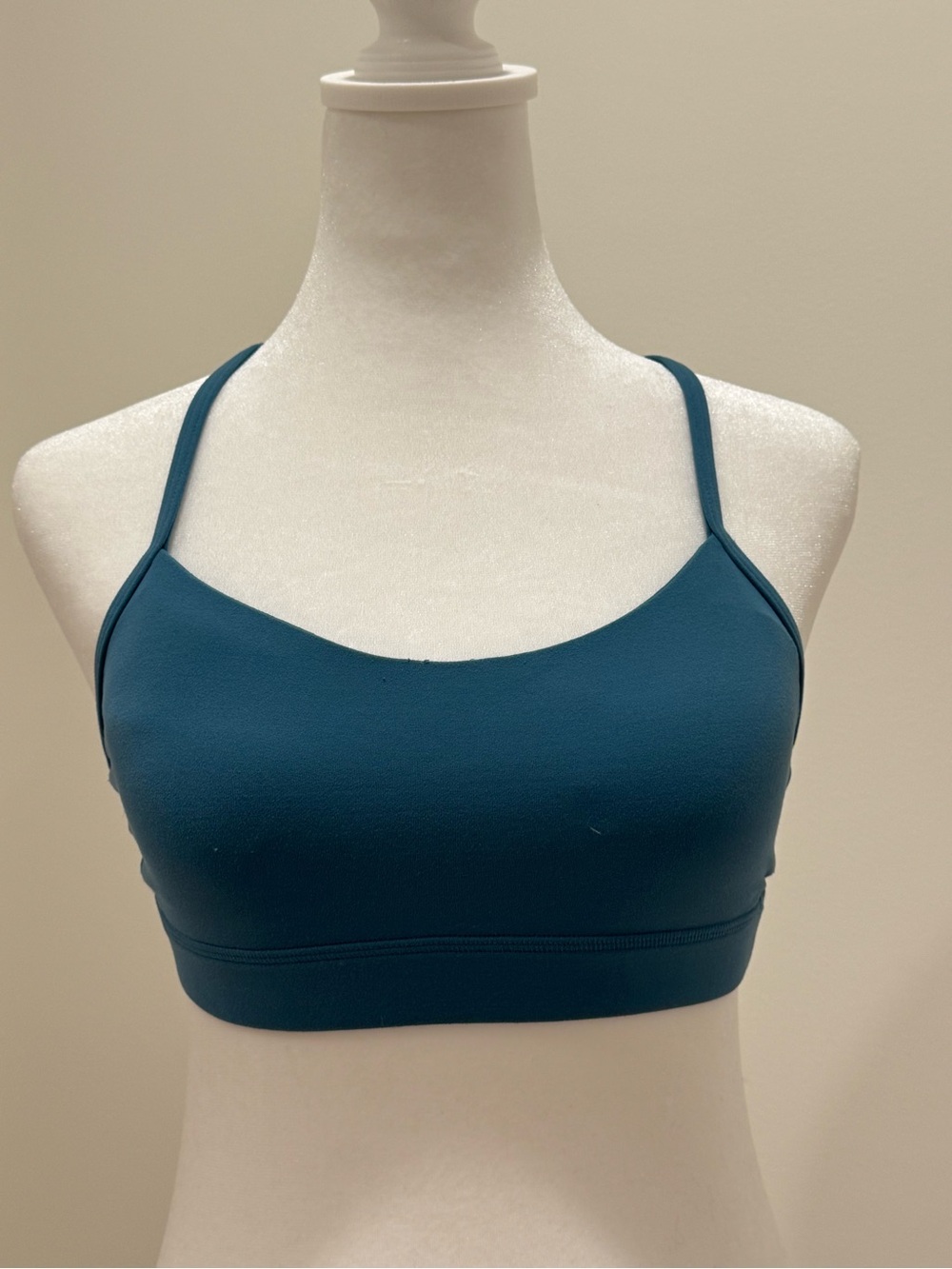 lululemon athletica Flow Y Mid support bra